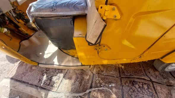 تكتك موديل 19شهر العاشر اورق سيد خلدون بسمي مكينه مال 22لا تنقيص ولا تبخير +بيبان 2جاهزه للشغل فقط خياس قليل بل صفاح كشره لا ضربه قويه ولا مجعون ***********
