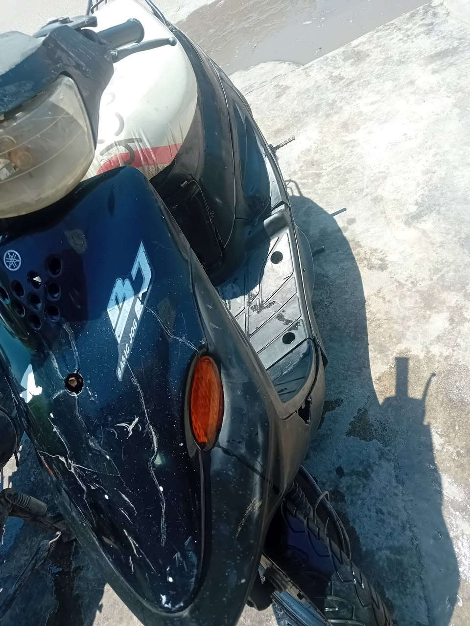السلام عليكم البيع دراجه بيجي ٩ زروف مكينه خير من الله كفرات كلهه كامله نقص شوته ودكمه سلف اشاير لايت كله شغال سعر ٢٠٠ وبييهه  مجال عنوان بغداد شعب ***********
