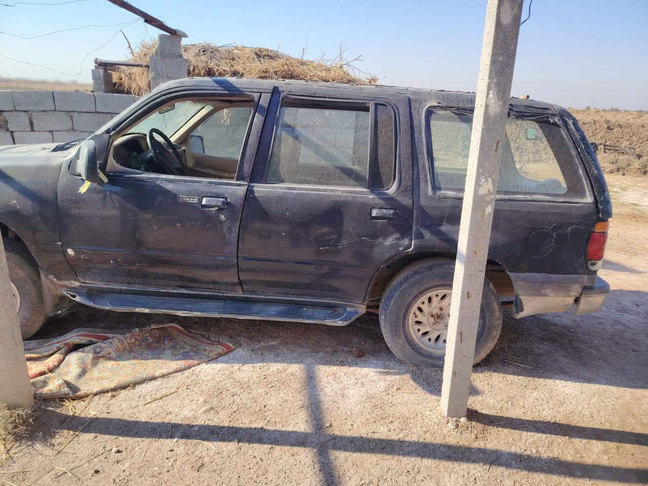 السلام عليكم سياره للبيع كوم حديد محرك بطه السعر 12 وبيه مجال رقم الهاتف ‏‏‪***********‬‏
