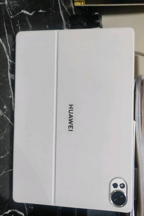 بغداد 
تاب هواوي ميت باد 12X جديد مستخدم شي قليل 