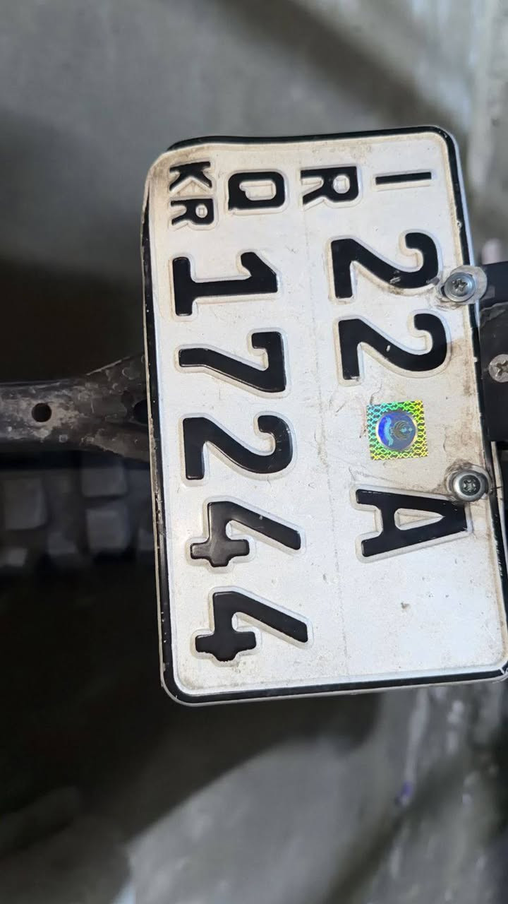 قفاز Xmotos 300cc ماشيه 3000 كيلو بيهة ستيرن رياضي صالنصه صوت رعيد شلعه ومعدل تاكل الكاع سعر 2100 مليونين و100 نقصهة بريك خلفي شراي خابر وتدلل رقم وسنويه انكليزي هزه جديده اربيل تحويل مباشر مكاني بياع تقاطع درويش رقمي ***********
