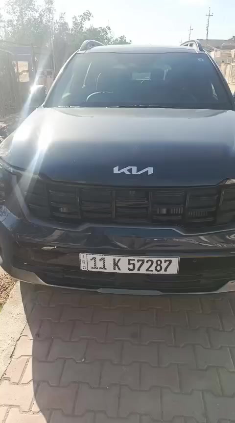 سلام عليكم سورنتو مديل 2024 وارد امريكي بسمي فول مواصفات للخير حادثه طخات مصبوغه حزام السعر 205 رقم الهاتف ***********
