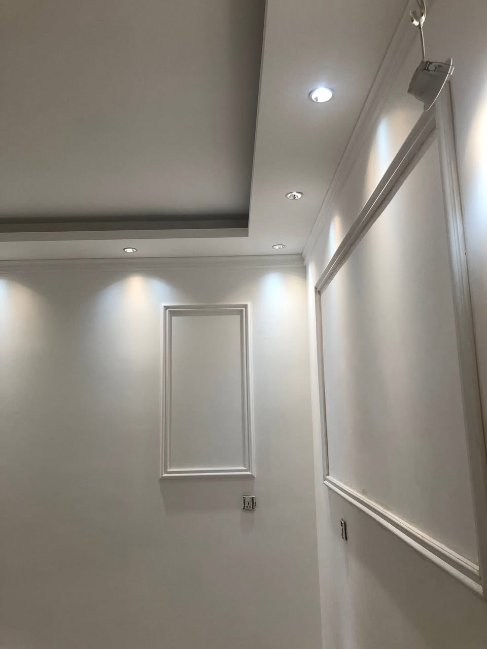 عرض خاص المتر البوكس ب25 الف مع التصليح والصبغ مكاني بغداد
***********
والركم ب30 الف مع التصليح والصبغ
