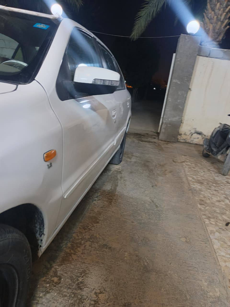 سلام عليكم سمند سورن 2011
كفاله عامه من الضريه والصبغ
سونار موجود 
حداديه اماميه خلفيه جديده 
كهربائيات كله شغاله 
سنتر لوك 
رقم بابل جديد شرط مداور 
كير ومحرك كفاله 
تدفئه تبريد ثلج 
السياره حلوه وجديده مثل مابصور 
عدسه زنون 
جاهزه من كلشي 
نضام بريك aps
مكاني النجف خان النص 
سعره 45 وبيه مجال 
***********
