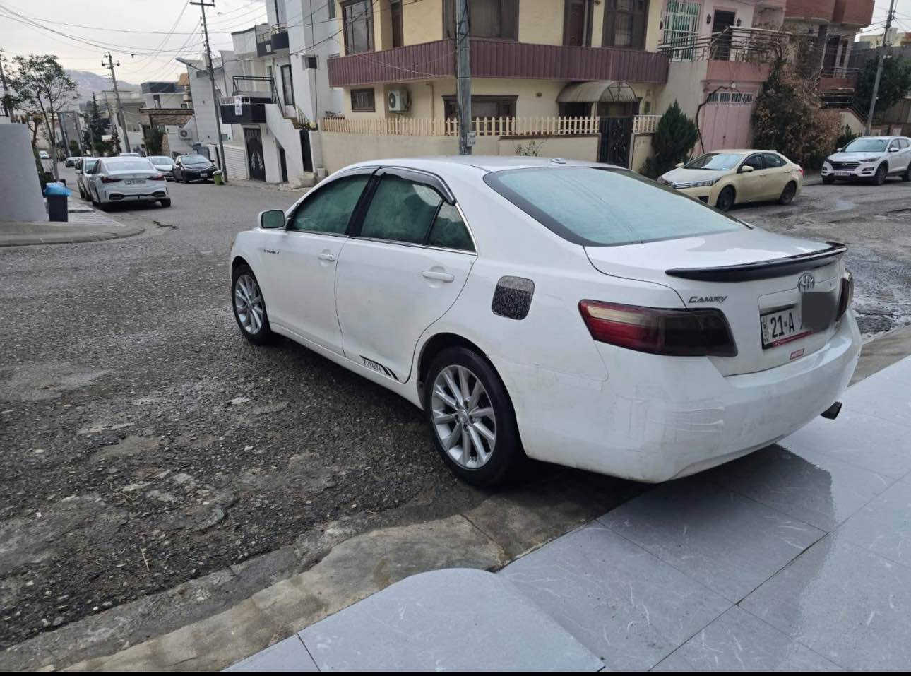 كامري 2009 Le  
سنويه 2026 شهر 4
رقم سليمانيه انكليزي جديد
بطاقة بنزين بيها
بيها قطعتين و نص صبغ 
سونار موجود بلمنشور 

ترايها حيل حلو متصرف 
عليها الف جاهزه 

للبيع نقد فقط :::
السعر 105 وبيها مجال
محرك 4 سلندر  
ماشيه 173 الف كم
گير والمحرك بشرط ما مفتوح 
 
كير اوتماتيك  
صدر جديد _ تايرات جديده
تبريد و تدفئه شغال 
كهربائيات كلها شغاله
جام كهرباء _ مرايه كهرباء
سنتر لك _ مرايات كهرباء

(مكاني كركوك دةروازه )

***********
*********** واتساب
سعر 105 وبيها مجال كركوك, العراق
