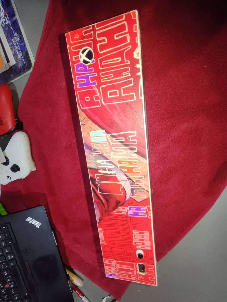 اكسبوكس سيريس اس ذاكرة 512 ويا يدتين بس بيهن ال RT وحدة والثانية LT ميشتغلن يم اي مصلح ب5 يسووهن والحمرة الكسر البيهة مماثر ايشي عاليدة شغالة من عدة المشكلة الي وصفتها الجهاز نضيف وبي فلاتر عن التراب وممفتوح منة برغي ويا فان تبريد ومغلف حماية تگدر تشيل التغليف بس الجهاز نصافتة 90/100 ما بي اي مشاكل لا لاك لا تقطع ضمان اي مشكلة يطلع بالجهاز يرجع الجهاز رايدة ب375 وبي مجال حك الشراي وبالخدمة مكاني بصرة رقمي ***********
