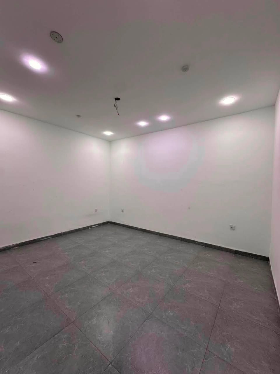 🏡 شقة للإيجار – السيدية
فرصة مميزة للسكن في موقع ممتاز، شقة زيرو طابق أول، قريبة من الشارع التجاري.

✨ مواصفات الشقة:

* غرفتين نوم
* صالة
* مطبخ
* صحيات

💰 سعر الإيجار: 800 ألف دينار شهريًا.

📞 للاستفسار أو حجز موعد للمعاينة:
***********
