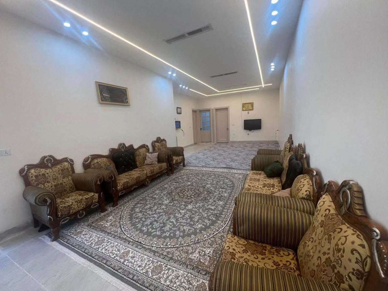 خـانـووی بەدەم باخ بـۆ فـرۆشـتـن لە ایبراهیم احمد
                                                                      
نزیک دانیا سیتی

🟢بەردەم بـاخ🌳 

‎سەرەتا لایکی پەیجەکەمان بکەن ✅

‎ڕووبەر. :200 م📐

‎ڕووی.ناوشار🌖

🏠پیشی  10م

‎سەقفی مەغریبی✅

‎دەکتی موبەریدە.💨

‎✅دوو نهۆم +گەراج بۆ دوو ماڵی جیا ئەبێت

نهۆمی یەکەم  گەراجی دفن ، میوان ، هۆڵ ، مەتبەخ ، مساعد ، دوونوستن ، مشتملات

نهۆمی دووەم  باڵکۆن ، میوان ، هۆڵ ، مەتبەخ  مساعد دوونوستن ، مشتملات

بۆ وەرگرتنی شوێن ژمارە ( 1 ) لە کۆمێنت بنوسە

‎ڕیکلام کردنی خانوو شوقە زەوی باخ ڤیلا بەکرێدان بێ بەرامبەر ڕیکلام تان بۆ دەکەین یان کڕینی ھەر موڵکێ 

‎پەیوەندی بکەن ⬇️

***********☎️

https://www.facebook.com/share/g/1DyuXEMFQY/?mibextid=wwXIfr
