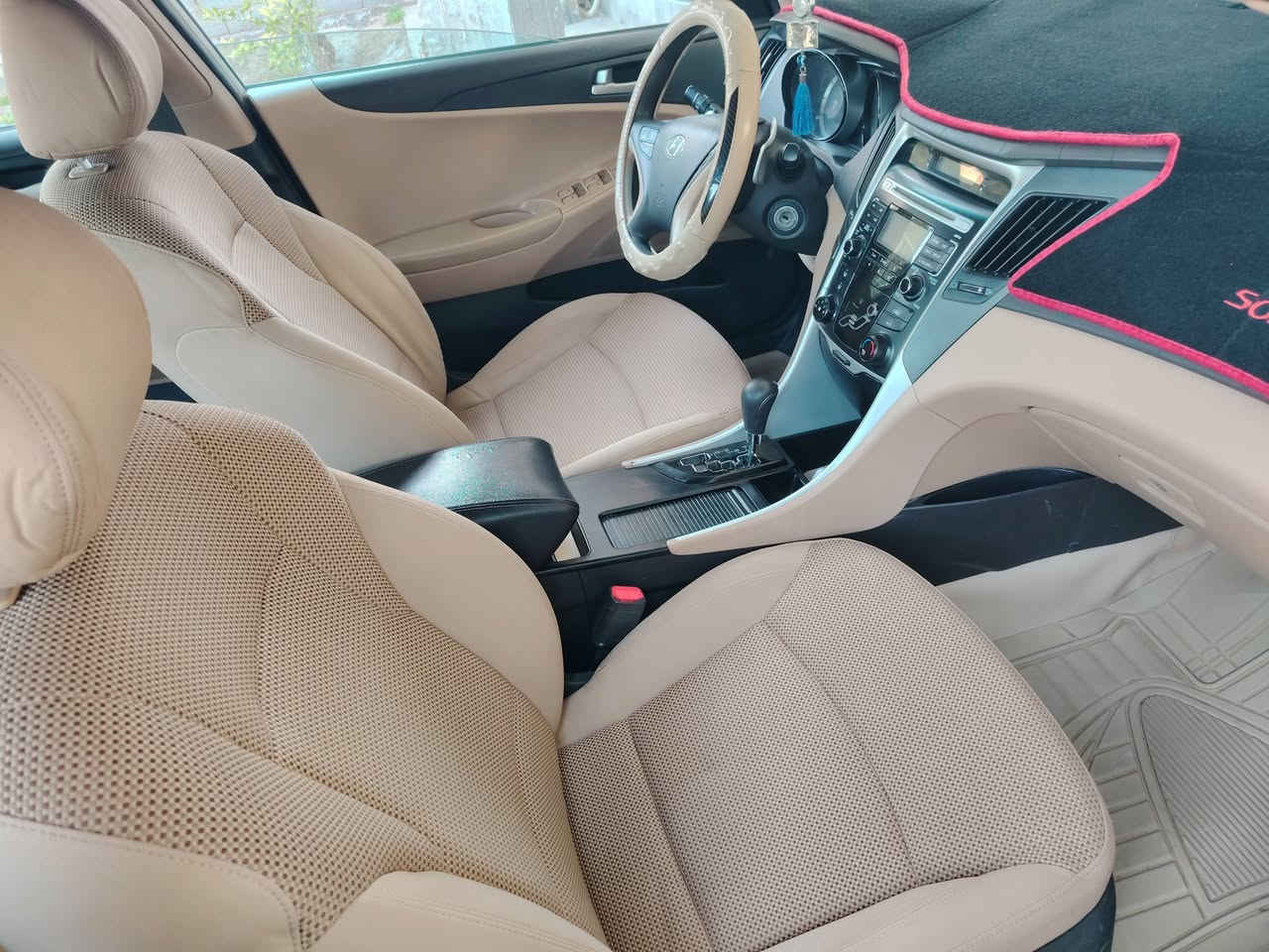 ياالله السلام عليكم للبيع سوناتا 2013رقم بابل بأسمي خليجي مكينه 2400 كير مكينه تبريد كفاله سونار مرفق بالمنشور بيها جاملغ أمامي فقط بارد والبنيد مفتوح تطبيع فقط قطره صبغ مابيها تخم تأير سياره تبريد قطعتين السعر 128مراوس توسان أو سبورتج  عنوان بابل مشروع المسيب ***********
