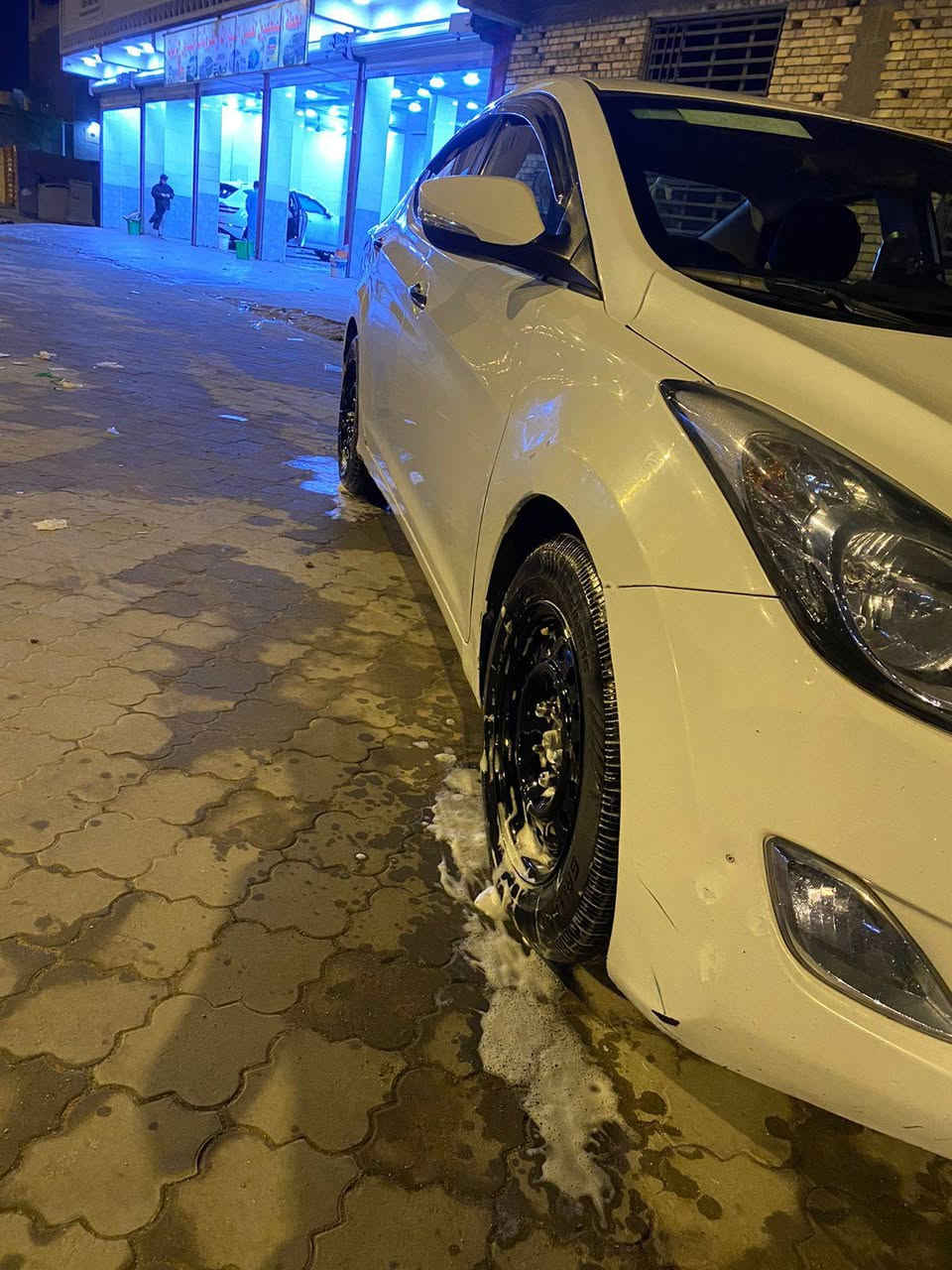 السلام عليكم النتر موديل ١٤سياره متومه نكليزي طبق الأصل على شاصي سياره جاهز مكينه كير تبريد حداده تخم تاير كهربائية سياره ربع ماذب عليه مكاني بصره ***********
