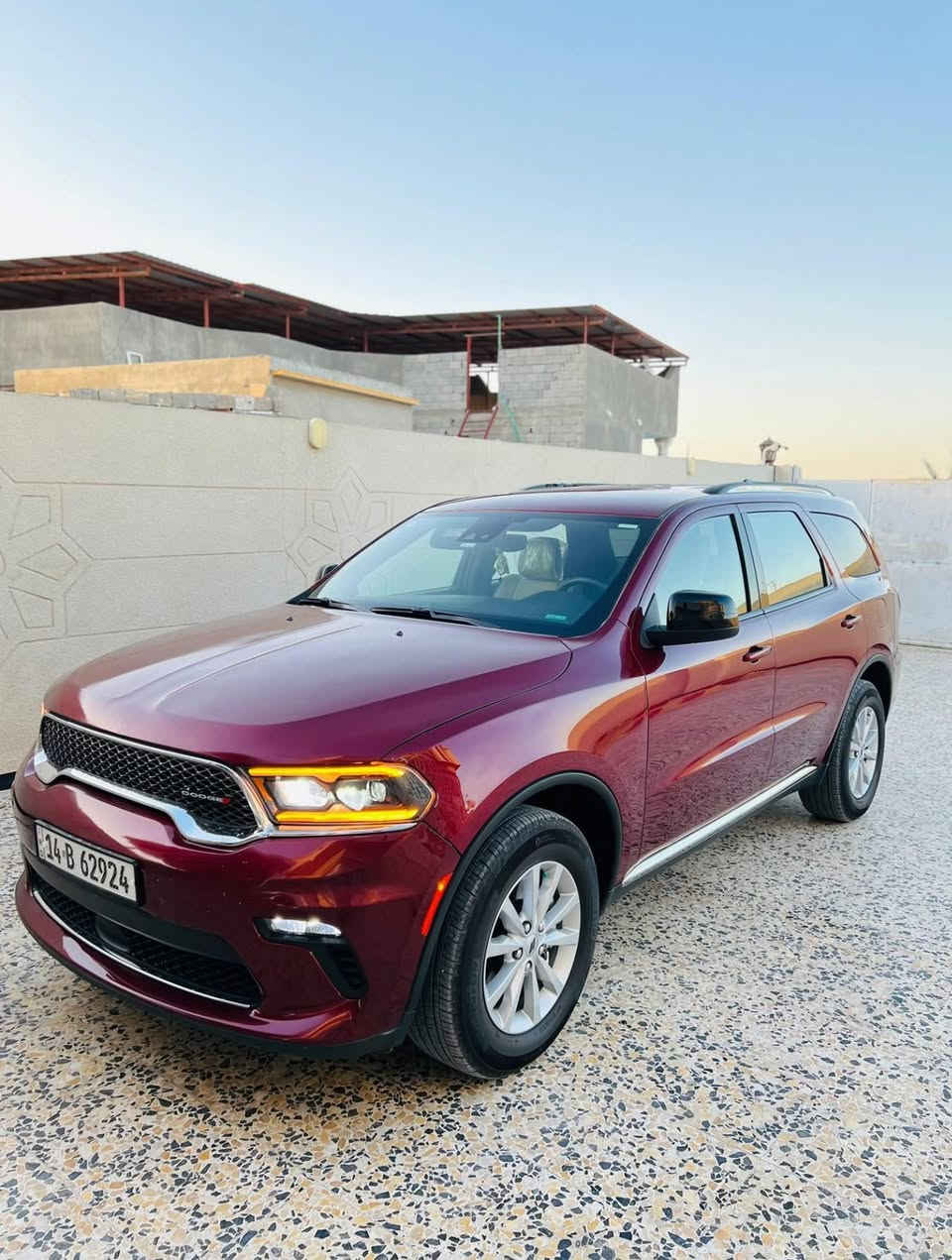 سلام عليكم
دورنكو 2023 SXT 
حادثه: بنيد ودعاميه صبغ بدون تبديل فقط
ماشيه :55 كيلو متر 
6 سلندر 
لايت زنوون 
_____________
مكــــان السـياره: البــصره -الـــزبير 
السعـــــــر : 290 $ وبيها مجال بسيط 
الاستفســار:***********
