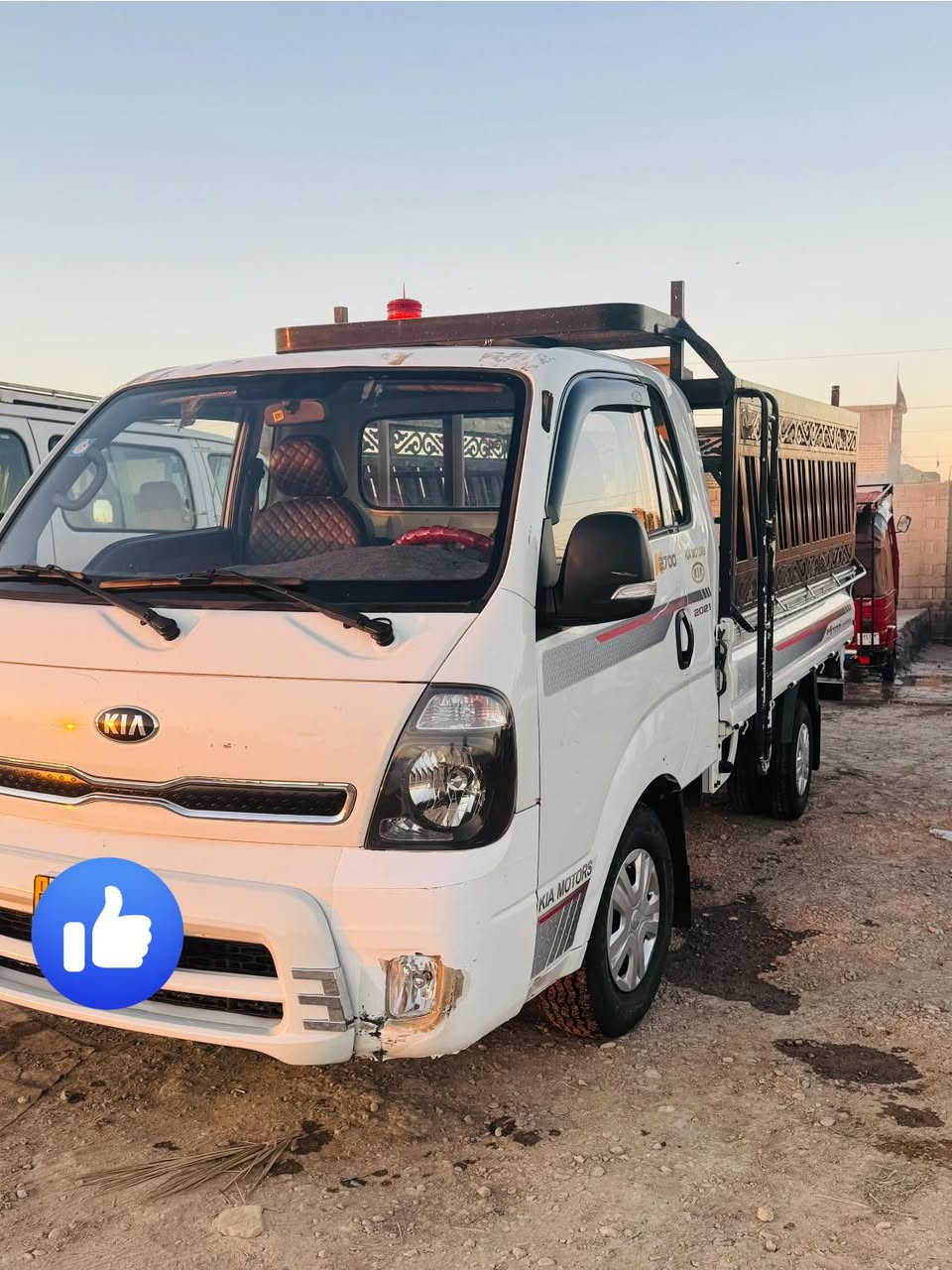 سلام عليكم كية بنكو موديل 18 كفالة من مكينة على كشر سيارة خير من الله مبدل بية فقط بنيد تخم تاير جديد تبريد شغال سارة منطلع بية هواي رقم بغداد مشروع وطني باقي الستفسار على هذا الرقم ***********
