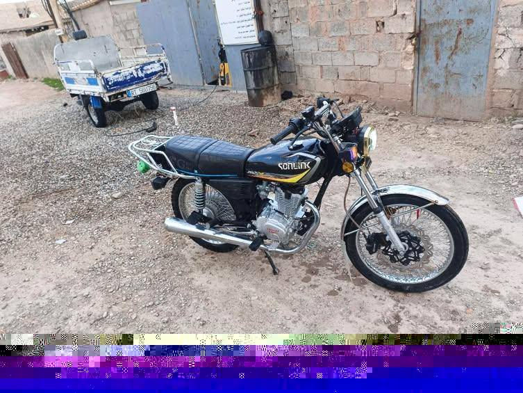 السلام عليكم دراجه سلونك اربعه كير موديل 2025للبيع كله بلادي محرك بالشرط ما طاخه صبانه  شاشه مكسوره فقط  مكاني كركوك حي عسكري السعر 600وبي مجال بسيط ***********
