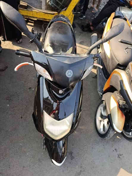 السلام عليكم سكنس نثيه نضيفه سعر 650وبيهة مجال مكان بغداد كماليه الاتصال على الرقم ***********
