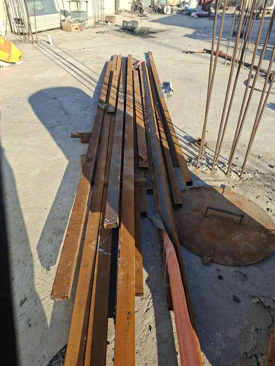 جنلات وبواري مشكل العدد تقريبا ٣٠ السعر ١٥٠ الف سعر نهائي للاتصال ***********
