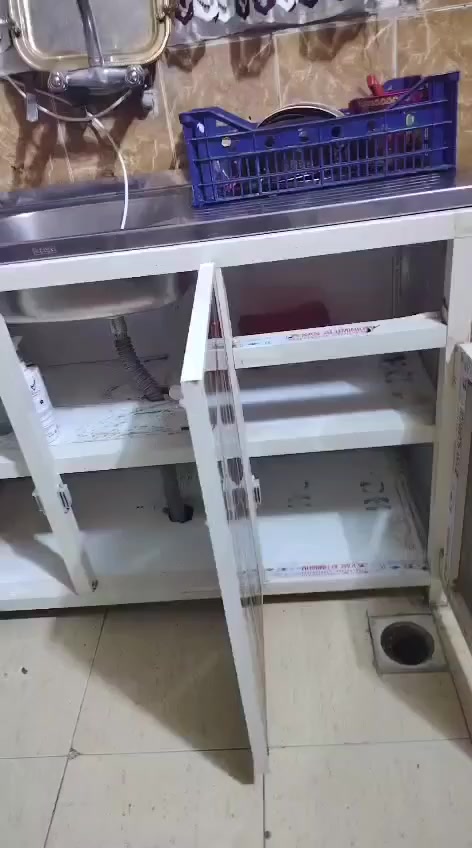 كاونتر 3 قطع للبيع 
بي اضرار بسيطه حيل 
عنوان سكنيه دور واطئه الكلفه 
السعر 200 قفل
نضيف جراره مال سنك موجوده 
ضرر جراره وحده تبديل حدايد
قياس مترتين ونص


**إذا كنت صاحب هذا الإعلان وتريد حذفه لأي سبب، رجاءا أرسل رسالة إلى الدعم الفني**