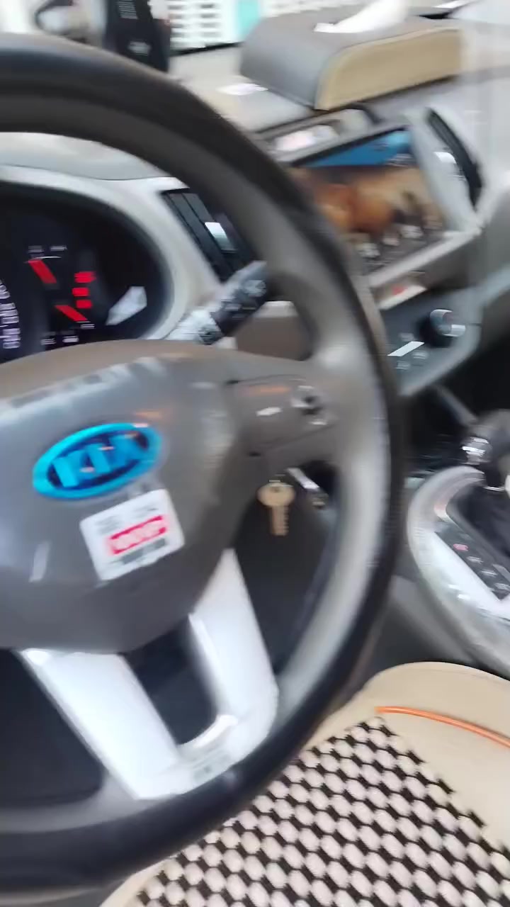 سبورتج ١٢ مكفوله من الضربه والصبغ خليجية ماشيه ١٠٠ السياره اخت الزيرو كير محرك كهربائيات تبريد ثلج تخم تاير ياباني الاسبير منازل بلادي شركه حداديه ممتازه 100 /100   على الشركه السعر ١٤٥ ورقة مكاني بغداد السياره بأسمي *********** ***********
