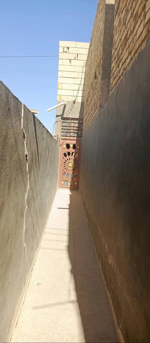 بيت للبيع 50 متر دولان طابو صرف 
بحي النداء منطقة 53 خلف شارع عشرين بي غرفه وصاله وحمام ومكشوفه البيت نضيف بناء جديد 
المكان بي كافة الخدمات ماء كهرباء مدارس قريبه 
السعر 37


**إذا كنت صاحب هذا الإعلان وتريد حذفه لأي سبب، رجاءا أرسل رسالة إلى الدعم الفني**