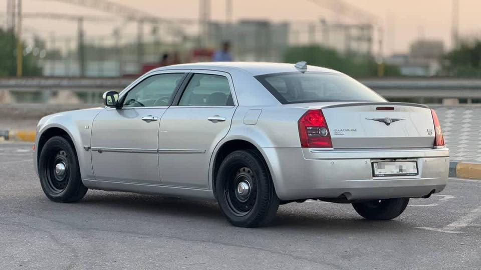 أوباما 2010 اصل ( ادوات)
متومة شمالي سنوية أصلية
فول للأخير السيارة واحد على واحد
السيارة جديدة بمعنى الكلمة 
السعر 55 مجال قليل 
للاستفسار ***********
