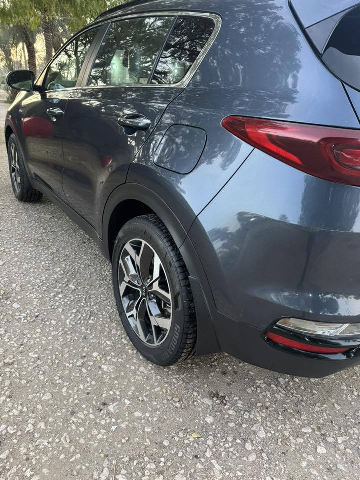 السلام عليكم
سبورتج 20 محرك 2.4 بدون حادث فقط بارد بسيط بالبنيد بدون صبغ فول مواصفات بانوراما رادارات بصمات تشغيل وابواب سايد بريك دكمة هواية مواصفات رقم بابل للبيع أو مراوس ***********
