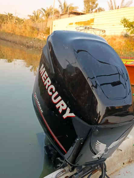 السلام عليكم للبيع مكينه اوبتي ماكس ماركري 250 حصان محرك مفتوح وگير ما مفتوح السعر 25 ورقه مكاني بصره ابو الخصيب نهر خوز رقم صاحب المكينه ***********
