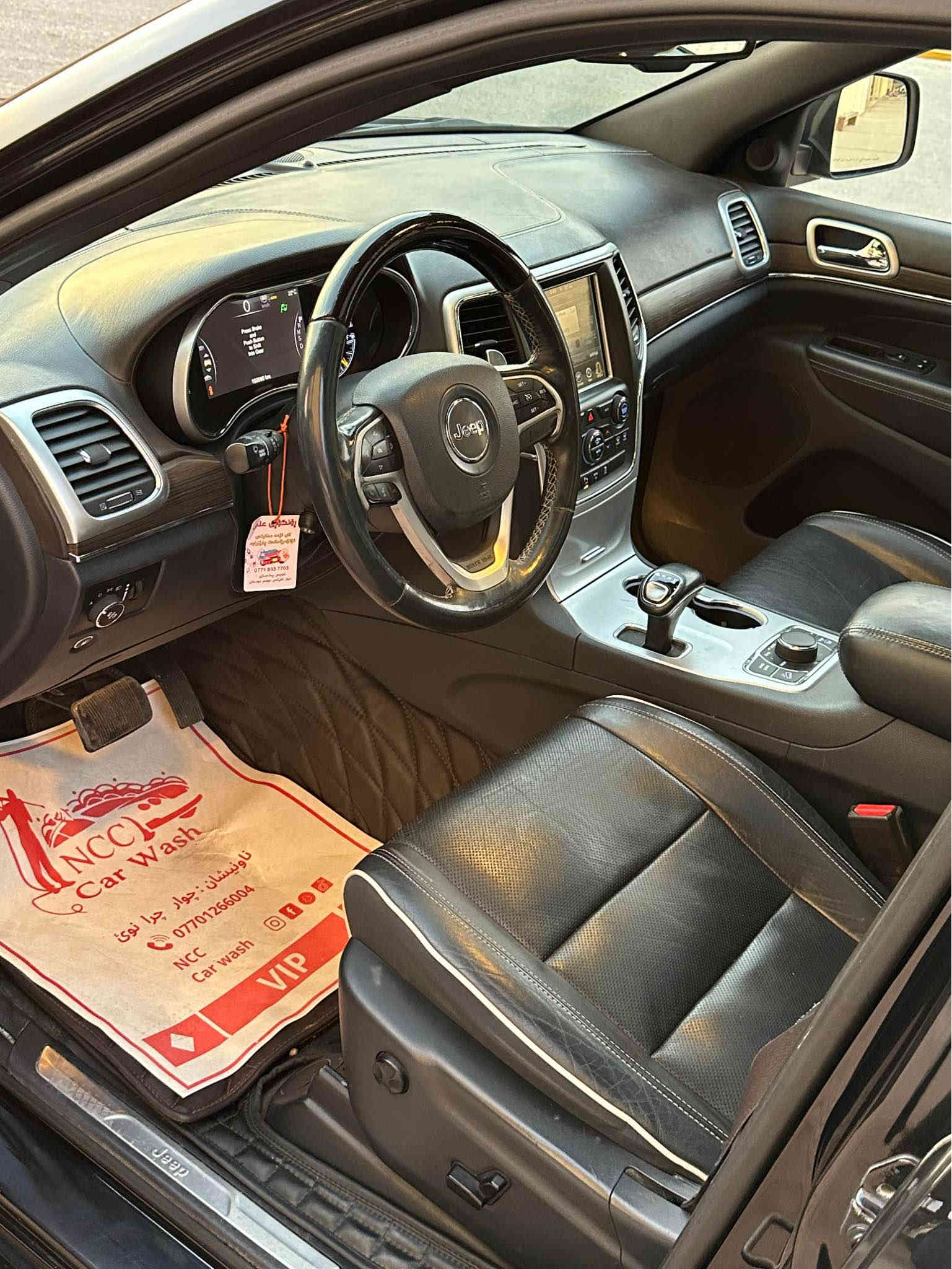 ‎کوردی/عربی

- جێپ گراند چیرۆکی ئۆڤەرلاند ٢٠١٤

- کلین تایتڵ سفری کۆمپانیای هارلم وەکیلی ڕسمی لە كوردستان و عێراق واتە خلیجیە

هەموو سێرڤسێکی کراوە و ڕۆن و هایدرۆلیکی تازە گۆڕاوە

- مەکینە ٦ پستن 

‎- مەکینەو گێڕ و کارەبایی بێ کێشە

‎- شاشة گەورە ٨،٤ ئینج

‎- ٣ جێگەی سەرچاوەی کارەبای ١٢ ڤۆڵتی

‎- سەقف پانۆڕاما /سوکان کارەبایی و هیتەر /تحدید سورعە

‎- ئاوێنە هیتەر و دژە فول لایت

‎- مواسەفات دەبڵی هەوایی ٢ مۆد بەرزکردن و نزمکردنی سەیارەکە

‎- سیستەمی نزمبونی خودکار  بۆ ئاسان دابەزین و سەرکەوتنی سەرنشینەکانی

‎- پێنج مۆدی لێ خوڕینی ڕێگای( ئۆتۆ، خۆڵ، بەردی، قوڕ، بەفر) لەگەڵ چوار تەکەر لێخوڕین (4x4)و هاتنە خوار لە لێژی سەخت

‎- هیڵ ئەسیست ( وەستان لە لێژی و نەگەرانەوە)

‎- ٣ جۆر گێڕ( تۆماتیك ، عادی ، سپۆڕت لە سوکان)

‎- دابەزینی دەبلی سەیارە لە خێرایی زۆر  تا جادە بە باشترین شێوە بگرێت

‎- کوشین جلد و سیستەم گەم و سارد/ کوشینەکانی پشتەوە گەرمی/ کوشین خەزن

‎- سندوق جەگ کارەبایی 

‎- بەسمە ، دەبڵ سویج

‎- سیستەمی دژە خلیسك 

نرخ 22,000 دۆلار و مەعالەیەکی کەم تەنها بستێک بۆیاخ بە چەمەلەغی پێشەوەیە لای سایەق و بستێک pdr ی هەیە بە دەرگای سەکنەوە هیچیان دەعم نییە

***********  تکایە موشتەری نیت سەری من و خۆشت مەیەشێنە

----------------------

جيب جراند شيروكي أوفرلاند 2014

کلین تایتل شركة هارلم الوكيل الرسمي في كردستان والعراق

حجم المحرك 6 بستن (292 حصان)

نوع المحرك "بنتاستار" يعمل على بنزين أوكتان 87 حسب مواصفات الشركة (مع نظام توفير الوقود ECO)

المحرك وناقل الحركة (الجير) والكهربائيات بدون مشاكل

رقم أربيل / لون داخلي كريمي

شاشة كبيرة 8.4 إنش

3 منافذ طاقة 12 فولت

سقف بانوراما / مقود كهربائي وتدفئة / مثبت سرعة

مرايا جانبية مدفأة وذاتية التعتيم

مواصفات دبل هوائي (هايدروليك) مع وضعين لرفع وتخفيض السيارة

نظام النزول التلقائي لتسهيل صعود ونزول الركاب

خمسة أوضاع قيادة للطرق (أوتوماتيكي، رملي، صخري، طيني، ثلجي) مع نظام الدفع الرباعي (4x4) ونظام المساعدة على نزول المنحدرات

نظام المساعدة على صعود المرتفعات (Hill Assist)

3 أنواع لناقل الحركة (أوتوماتيكي، عادي، رياضي من المقود)

نظام تخفيض ارتفاع السيارة تلقائيًا عند السرعات العالية لتحسين الثبات على الطريق

مقاعد جلد بنظام تدفئة وتبريد / المقاعد الخلفية بنظام تدفئة / ذاكرة للمقاعد

صندوق خلفي كهربائي

بصمة، مفتاحين

نظام مانع الانزلاق

سعر ٢٢،٠٠٠$ بيها مجال بسيط

***********
واتساپ و موبایل السليمانية
