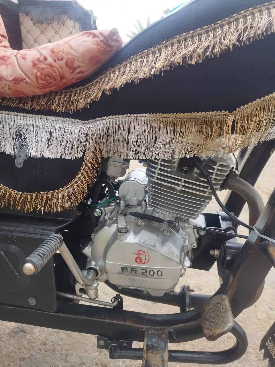 موديل 21 فحل عالي قلاب كله جديد ماطور مابي نقص برغي تخم تاير مكينه جديده 200 كهربئيات كله شغالة وراق كاملةة السعر 1750،بيه مجال قليل
ديالئ الخالص
***********
