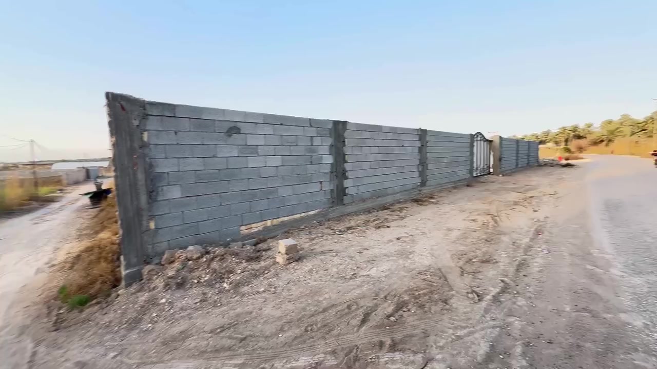 دونم طابو زراعي ركن الموقع كربلاء الحسينيه منطقة الصلاميه تحويل مباشر خدمات كامله كهرباء تبليط ماء سقي ماء اساله مدارس اسواق كلشي متوفر للاستفسار عن السعر الاتصال
***********
*********** بهاء ابو علي
السعر 230 مليون وبيه مجال ويباع نصف دونم ايضآ
