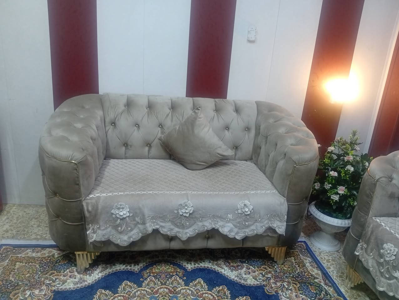 تخم ديوان نضيف كلش اخو الجديد السعر ٥٠٠ وبي مجال للاستفسار ع الرقم *********** العنوان بغداد شارع حيفا يم وزاره الثقافه
