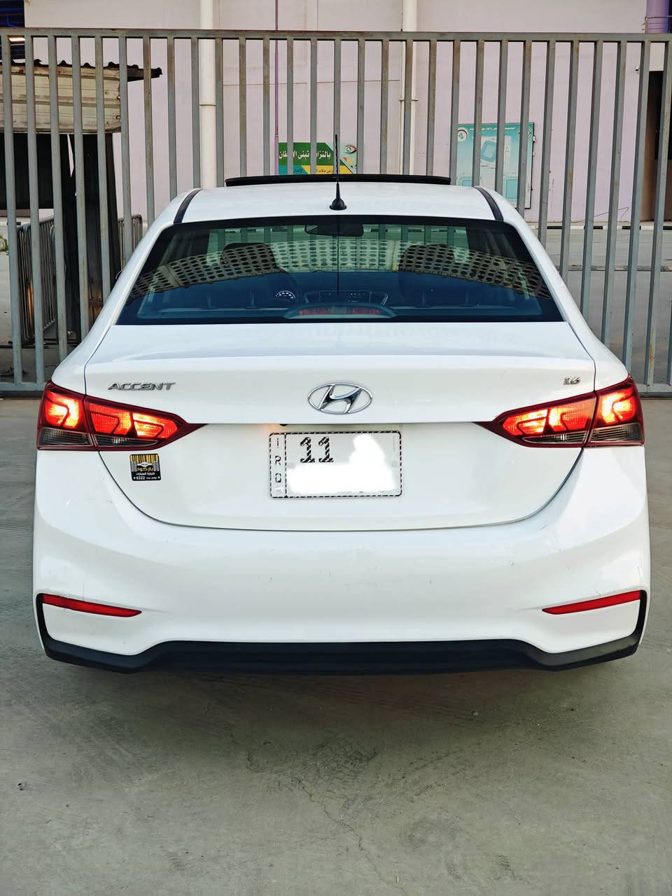 سلام عليكم
هواندي اكسنت 
خليجي 
موديل 2020
فول موصفات 
مكفوله من ضربه وصبغ وتبديل فقط بيها حالوب 
باقي السياره كفاله 
الموصفات 
مكينه 4 سلندر 
فتحه سقف 
حساسات 
كامره دواره 
تحكم استيرن جهتين 
اشاير ب المري 
ماشيه 100 
شاشه كبيره 
قطعتين تبريد 
5 ويل كب 
حداديه صدر تخم تاير تبريد ثلج السياره جاهزه للاخير مابيها كل نقص 
رقم بغداد الجديد 
مشروع وطني تحويل مباشر 
س 115 بيها مجال حك الجيه 
مكاني بغداد 
ه‍ ***********
