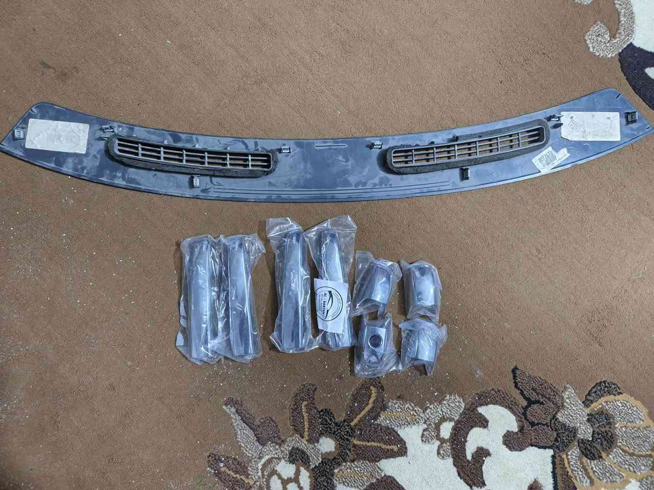 السلام عليكم غراض اوباما ١٠ للبيع
 
١...طيره جنطه اصليه تفصيخ نضيفه وعلامه الهيمي اصليه 30

٢...سمجة دشبول سوده اصليه تفصيخ شرط كل كلبسات موجوده ونضيفه 75

٣...نيكل يدة باب ٤ قطع كامله جديد 
ب25

٤...بك لايت جهت اليسره اصلي  تك 50
عنوان... واسط


**إذا كنت صاحب هذا الإعلان وتريد حذفه لأي سبب، رجاءا أرسل رسالة إلى الدعم الفني**