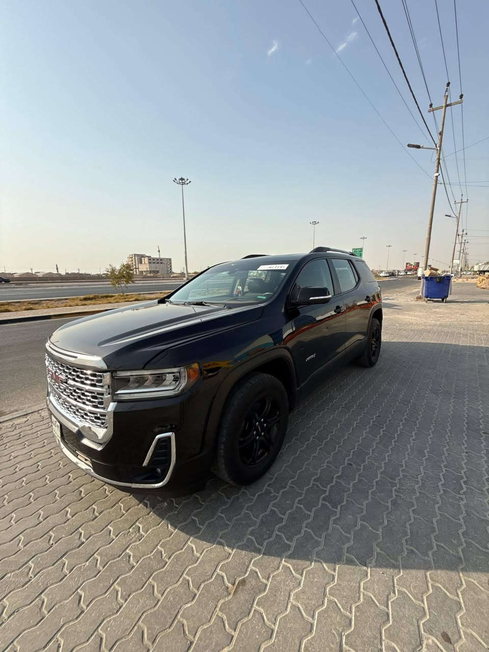السلام عليكم 
جمسي اكاديا للبيع فقط دخول جديد مديل 2023

GMC ACADIA AT4 BLACK,

7 راكب ، المحرك 6 سلندر 3600 

 السيارة نظيفة جدا ما ناقصه شي  وبعده جديده  ماشية 53 الف ميل قابل للزيادة  مرقمه بصرة حرة بأسمي 

الضرر :  نفس القطع مصله بدون تبديل خشم البنيد جزء صبغ وجاملغ امامي الأيمن راجع بارد حادث جدا سطحي وبسيط 

السيارة  (المواصفات فول 1/1) 

1-الرادارات ( امامي - خلفي - جانبي ) السيارة كلها رادارات 

2-الكامرات (امامية - خلفية - جانبيات - 360 درجه) خمس كامرات بيها 

3-  مقاعد خلفيه VIP / كشنات كهربائيه مع ذاكرة خزن + كشن السائق هزاز/ مقاعد ( تدفئه + تبريد ) 

/ وضعيات قيادة sport/ تحديد مسار 

4- داتا شو / شاشه دجتل 

5-تدفئه ستيرن / / تبريد خلفي مركزي 

6-مراقبة النقطة العمياء /  مري شفط كهربائي ( فقط بالفول يجي) 

7-شاشه ابل كار بلي / جنطه كهرباء / ستيرن تحكم كهربائي بالكامل 

8_ فتحت بانورامة

9_ اربع بصمات + بصمه تشغيل عن بعد

للبيع فقط سعرها (275$) وبي مجال للجاد بشراء 

 مكان السيارة البصرة _المعقل 

 الاستفسار الاتصال على رقم  :***********
