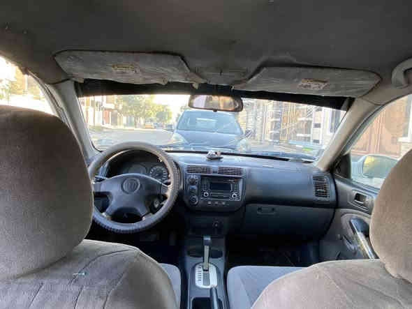 هوندا سيفك 2001 سياره جديده كير اوتو مكينه 1600 
تخم تاير جديد غرفتها جديده سياره مناقصها شي 

السعر ٣٥ مكاني بغداد الدوره 

***********
