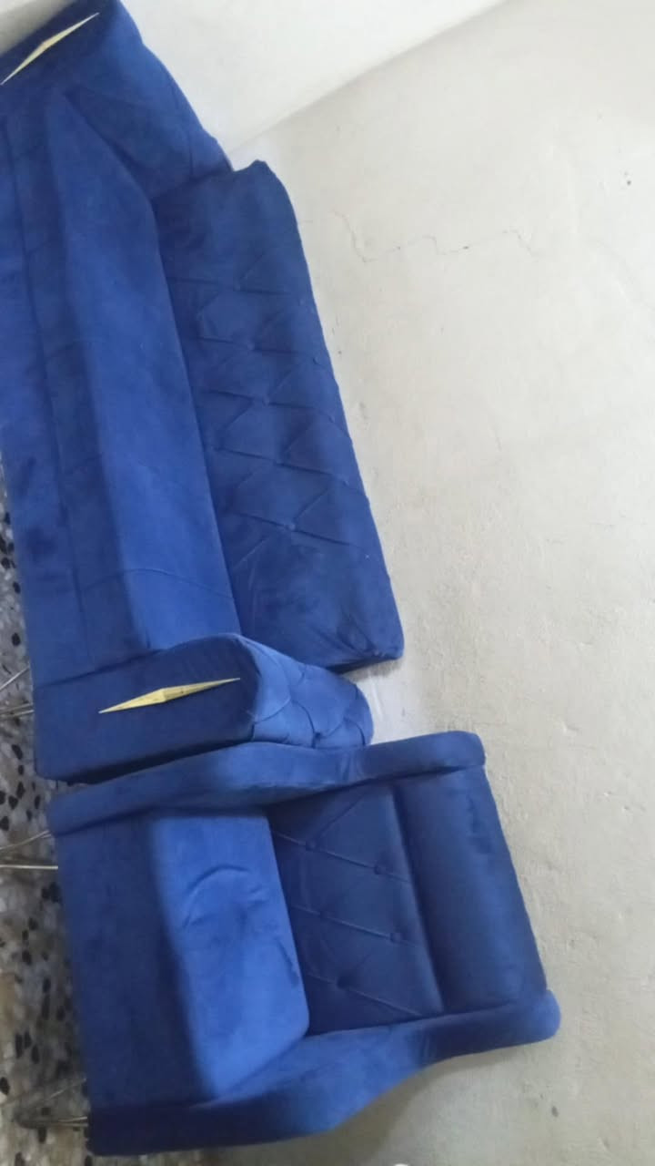 تخم  عراقي10مقعد مع مفرش وبردات كامل للبيع مكان بغداد  زعفرانية نظيفات بدون اضرار السعر350وبي مجال شراي خاص توصيل ماكو بيعة مستعجلة


**إذا كنت صاحب هذا الإعلان وتريد حذفه لأي سبب، رجاءا أرسل رسالة إلى الدعم الفني**