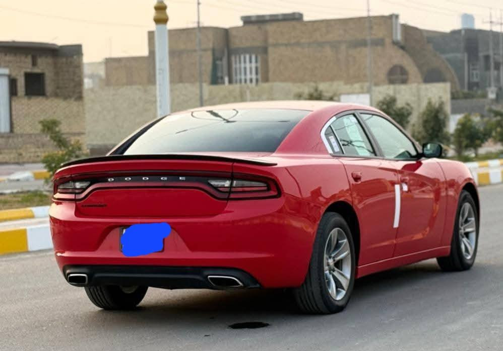 جارجر 2017مرمز 2022امريكي تبديل جاملغ فقط وصبغ طرف البنيدوالباقي مكفول رقم بغداد دولي
مواصفات شاشه حساس
كشنات جلد نضام سبورت مانع انزلاغ لددامامي حساس خلفي
السياره جاهزه للاخير من كلشي تايرات حداده مكينه كير
السعر 185وبيها مجال قليل 
مكان السياره ناصريه مركز
للاستفسار ***********////***********
