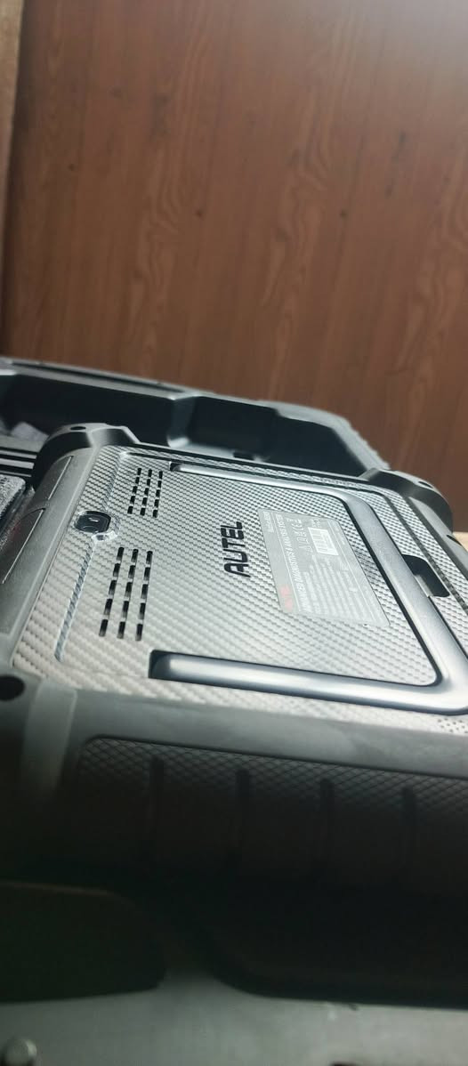 🔴 للبيع – جهاز 909 Autel MaxiSys (مستعمل شبه جديد)
📌 جهاز فحص سيارات Autel أصلي 📌 الحالة: مستعمل استعمال جدا قليل – شبه جديد 📌 نظيف 100%  – 

✅ مواصفات الجهاز:

فحص شامل لجميع أنظمة السيارة

قراءة ومسح الأعطال + Live Data

Service Functions (تصفيـر، معايرة، إلخ)

يدعم  السيارات الأمريكي – الأوروبي – الكوري

شرط الفحص وضمان انطي بي

باقي لي تحديث لحد شهر 11
مفعل بي دخول جيب دوج كرايسلر وايضا نيسان 

 ***********
