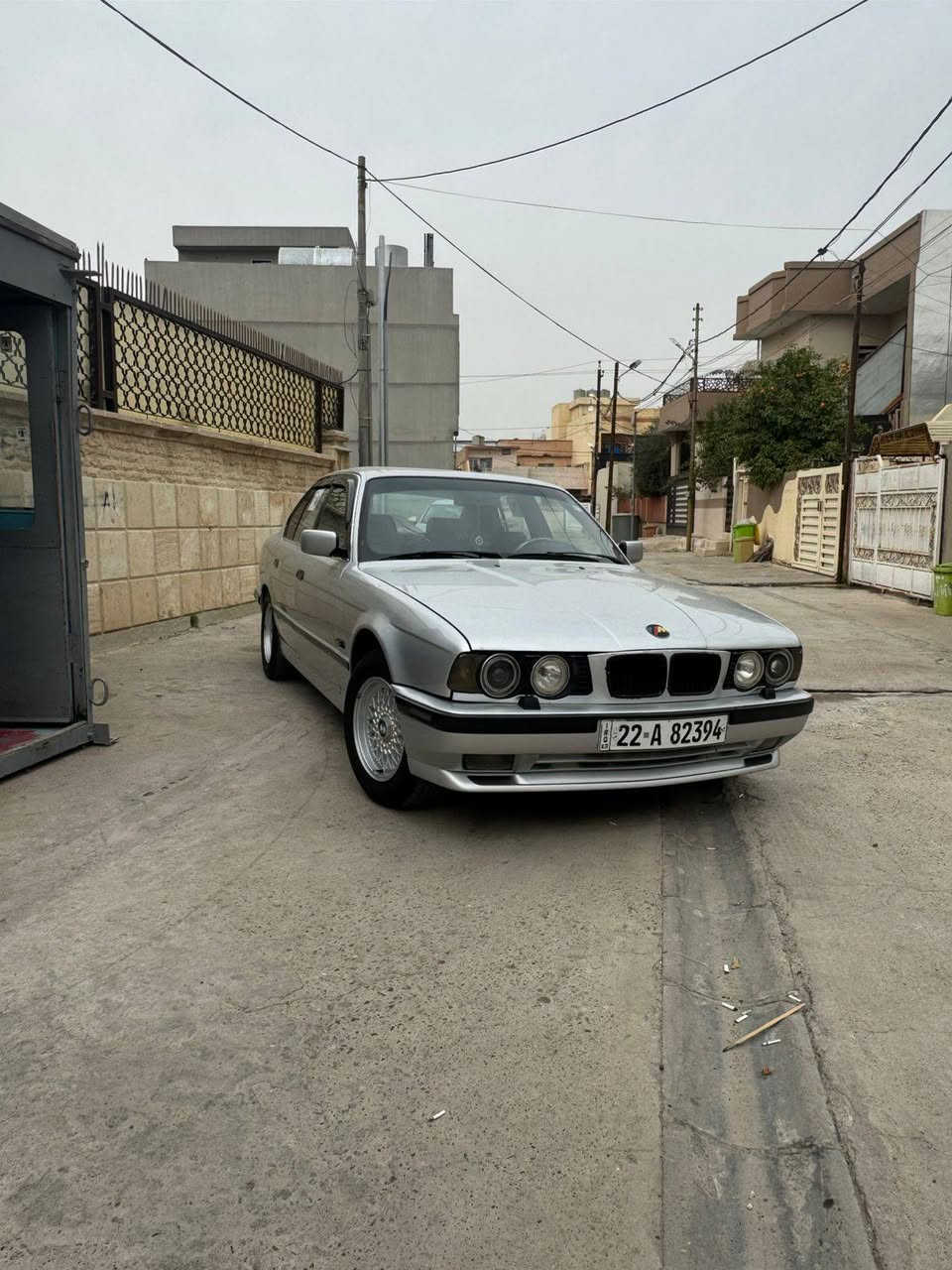 سلام عليكم
BWM للبيع 
موديل 1992✅📦
كهربائيات كله شغال ✅
مكينه 520 Ai📦
أربع جامات كهرباء 
داخل جلد 📦✅
صدر امامي وخلفي جديد 
تايرات جديد 
دفتر بانزين بي ✅
عنوان كركوك 
شارع قدس 
***********
سعر خابر و تدلل
