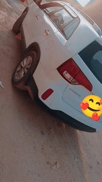 سورنتو 2014  2400  4 اسلندر  دفع أمامي  مري شفط  فول مواصفات   ماعدة ا...