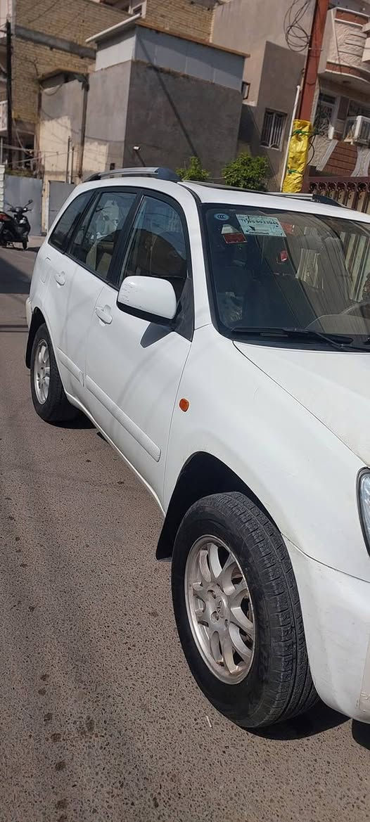 السلام عليكم..  تيكو 2012 گير ميكانيكي..  
السياره كلش حلوة گير ومكينه خير  من الله.. استعمال بيت ماشه 120
بيها قطعتين صبغ فقط... 
بيها نواقص خفيفه
رقم بغداد دولي بأسمي اني صاحبها 
مكاني بغداد رايدها ب51 وبيها مجال بسيط 
واتس اب ***********
