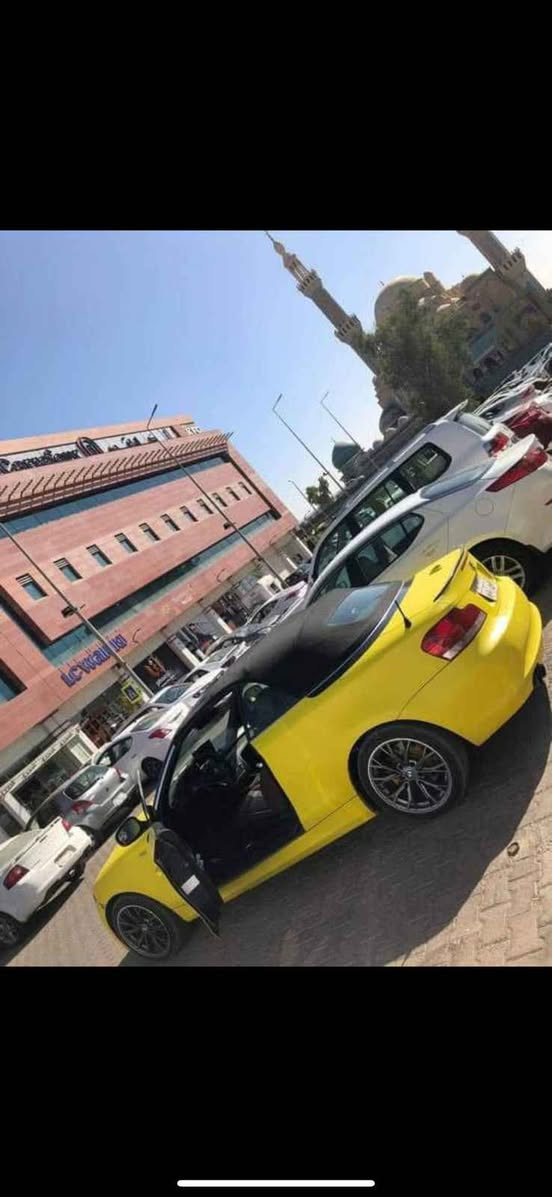 اسمها 128i 
2011 
محرك n52 
مصبوغة حزام 
رقم دهوك 
كير عادي  ٧ نمر
التواصل خاص 
رقم *********** بغداد, العراق
