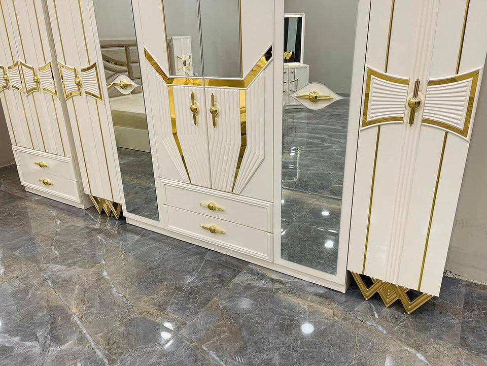 السلام عليكم غرفه تركيه جديده منصوبه فقط مامستعمله ابد بعده باليلون خدش مابيه ***********
