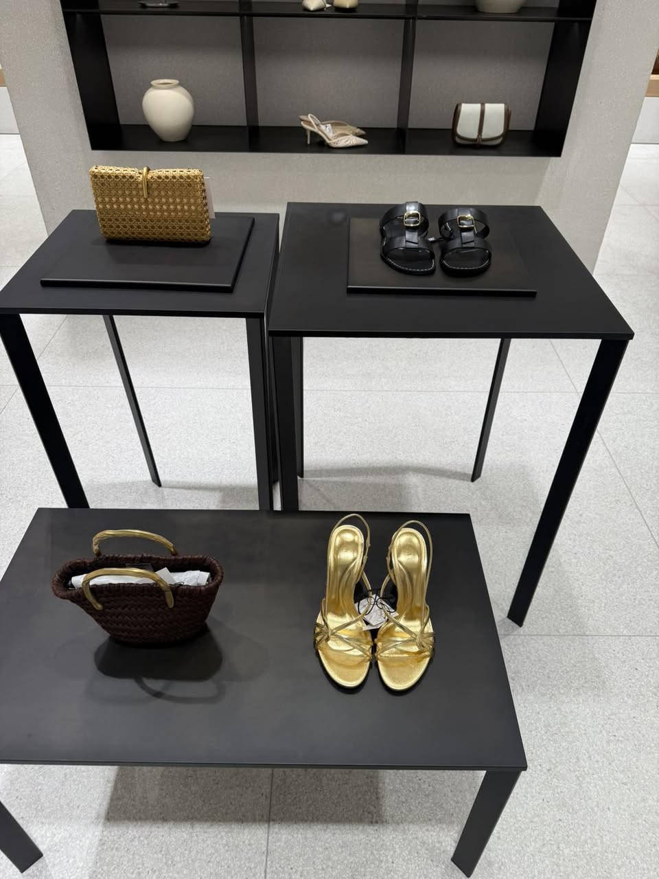 R new collection 😍🌸🌸


**إذا كنت صاحب هذا الإعلان وتريد حذفه لأي سبب، رجاءا أرسل رسالة إلى الدعم الفني**