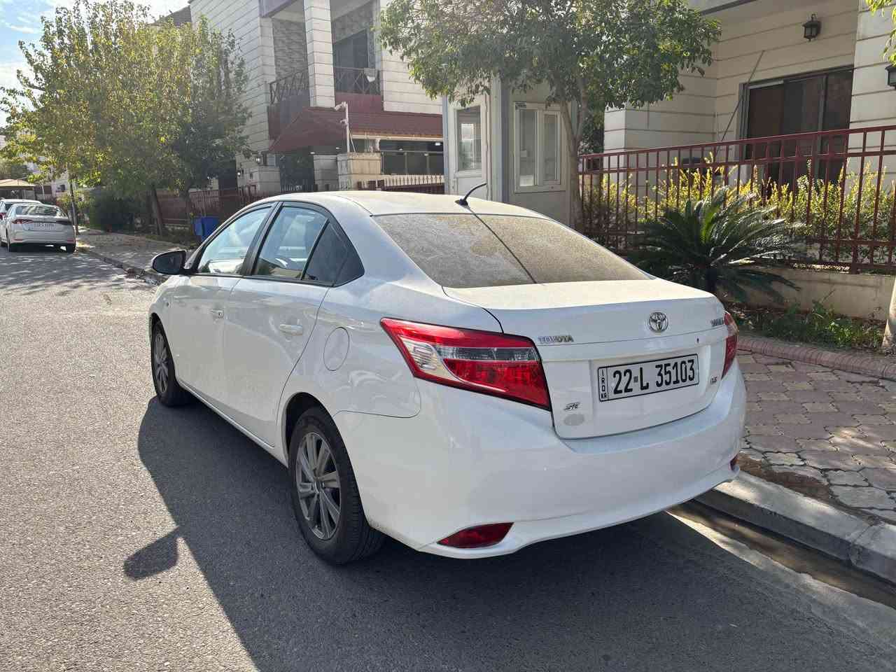 تويوتا يارس 2014 
مكينه گەورە ناو زه رد كير توماتيك ويل كه پ جوار جام كاربا ڕەقەموو سەنەوی نويه تا 2029/5 
سەياره كه جايزه كيرو مكينه ي به شه رت تايه كاني نوين كارباياتي مزبوتە
تەبريد ساردو گەرم به شه رت تقەورەقەی به شه رت سياره كي توندو توله 
5 پارچەی سبوغه 
بەس ٤پەنجە پێشی ناوێی گرتییە ايرباك به شه رته،نەرمە تەزرەکی زۆر کەمی هەیە
 سعر 95$ و مجاله كي  كه مي  تيدايه
***********
شوين هه ولير أربيل, العراق
