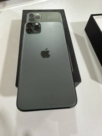 آيفون ١١ برو ماكس • ٢٥٦ • بدون خدش