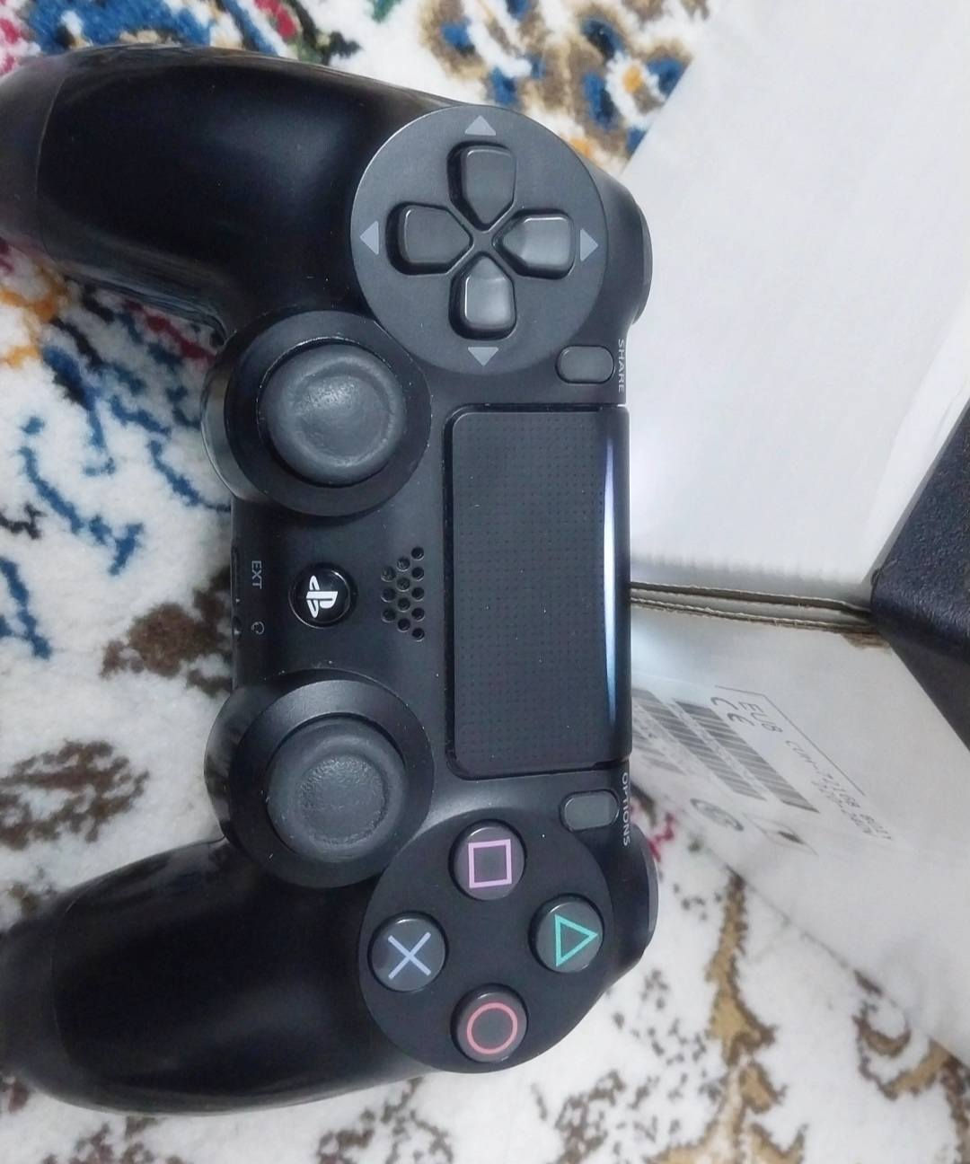 السلام عليكم
PS4 pro 1TB
للبيـع.. الجهاز نظيف كلش اوربي ما مستخدم قليل  
الجهاز فقط مفتوح (تنظيف فقط) ومع ملحقات يدة و HD ويشغل 4k بكل سلاسة للي حاب يشتري رقم ***********
