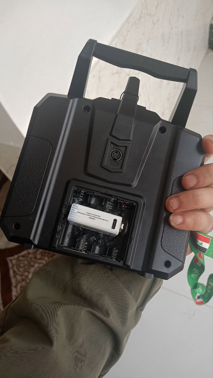 سلام عليكم 
ادرون كامل كله جديد
عليه 
SpeedyBee F405 V4 BLS 60A
VTX TANK SOLO VTX
عليه كامرة كادسك معدله افريم حديد
بطارية 3سيل او 4 سيل 
الكنترول معدل لوقة اطول 
شاحنه جديده مع محوله 
نقصه افريم بس بي اضرار بسيطه 
شراي خاص 
مكاني نجف ***********
