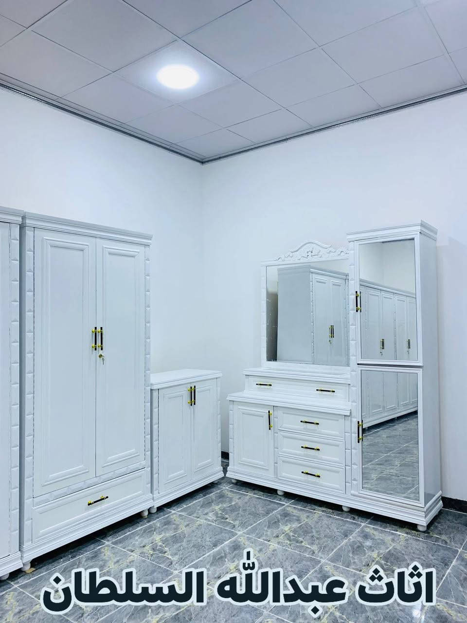 صناعتناهويتنا🔨🔨🇮🇶
#اثاث_عبدالله_السلطان      القادم أفضل انشاء الله 💙
فصال حسب طلب عمل كافه غرف نوم صاجي وكافه الالوان 💜💙♥️ وفصال كافه دواوين حسب طلب ضمان العمل ١٠ سنوات 
الشرقاط الحي العسكري مقابيل مطعم خان جكن مقابيل الاستداره معرض عبدالله السلطان ***********
الف مبروك اخوي حقي العويد
