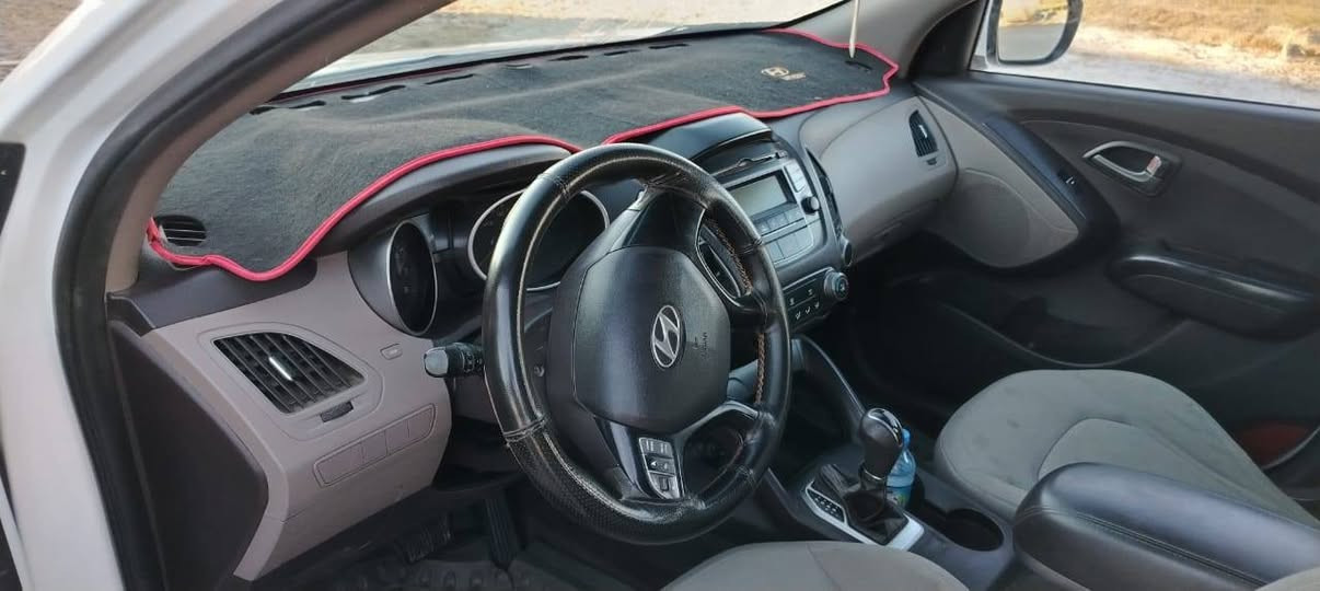 سلام عليكم
توسان خليجي 14 شكل ال15 السياره مكفوله ع شغلات بصيطه رايده 167 ورقه الستفسار 
*********** غير متواج ع نت مكلف بنشر
مكانه اليوسفيه ناحية الرشيد
