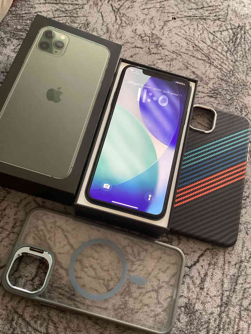 عيني شباب لحد ينطي كلمه وميجي هسه تواعدت ويا واحد البارحه وادك عليه ميشيله الشراي يكون كد حجايته وليورطني ويا العالم 11 برو ماكس جديد امانه الله اول منزل. جبته ولحد هسه عندي مال بيت ذاكرت ت64 بطاريه 74 سعره 310 مع توصيل داخل بغداد كامل ملحقات رقم ***********
