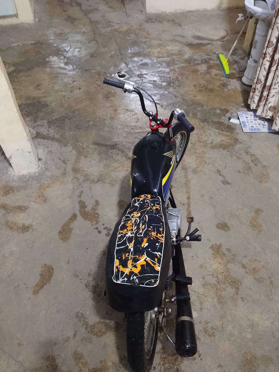 سعر 225وبي مجال شرط مكينه مابيه صوت  تحريكه ومعدل فول***********
